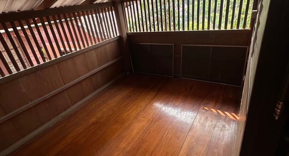 For sale 6 bedrooms house in Muang Nan, Nan