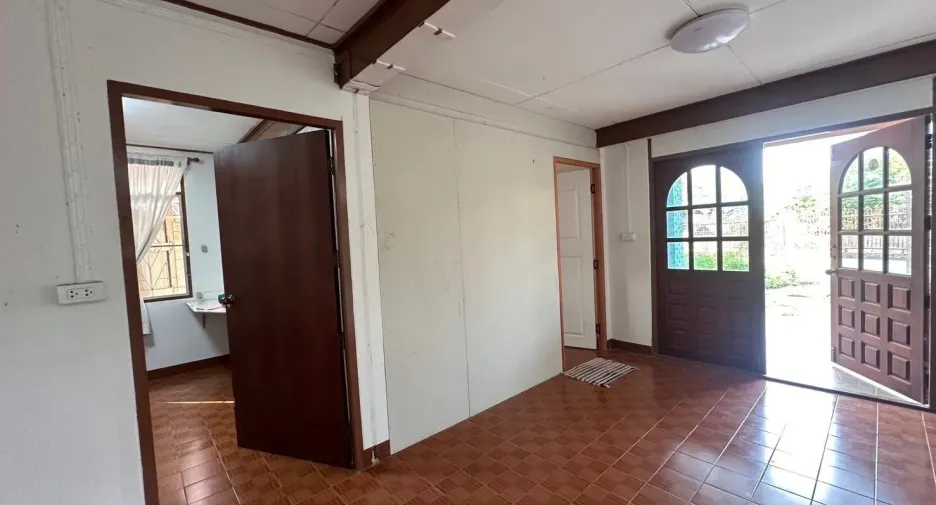 For sale 6 bedrooms house in Muang Nan, Nan