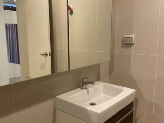 For sale 1 bed condo in Phaya Thai, Bangkok