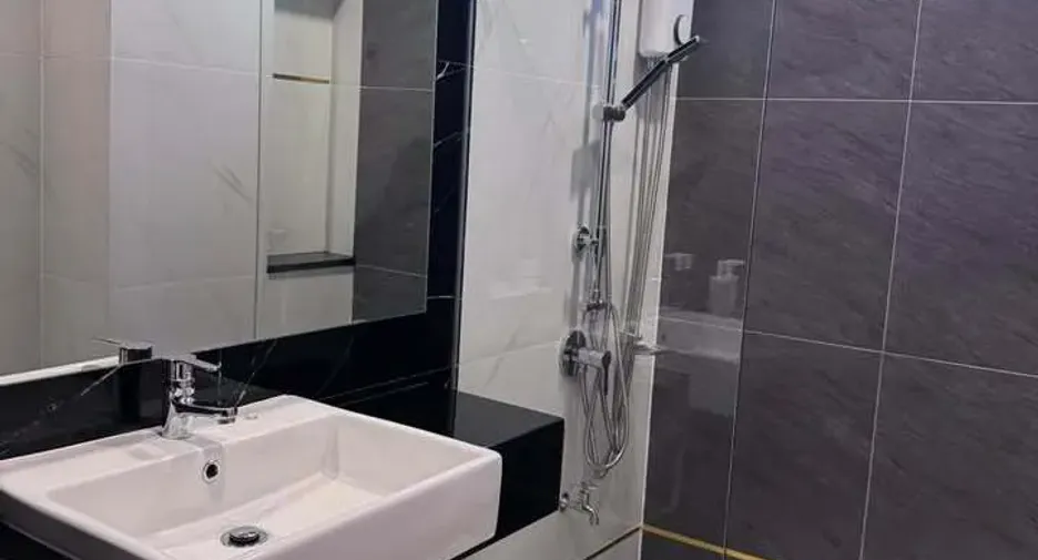 Casa en venta y en alquiler de 3 habitaciones en Bang Bua Thong, Nonthaburi