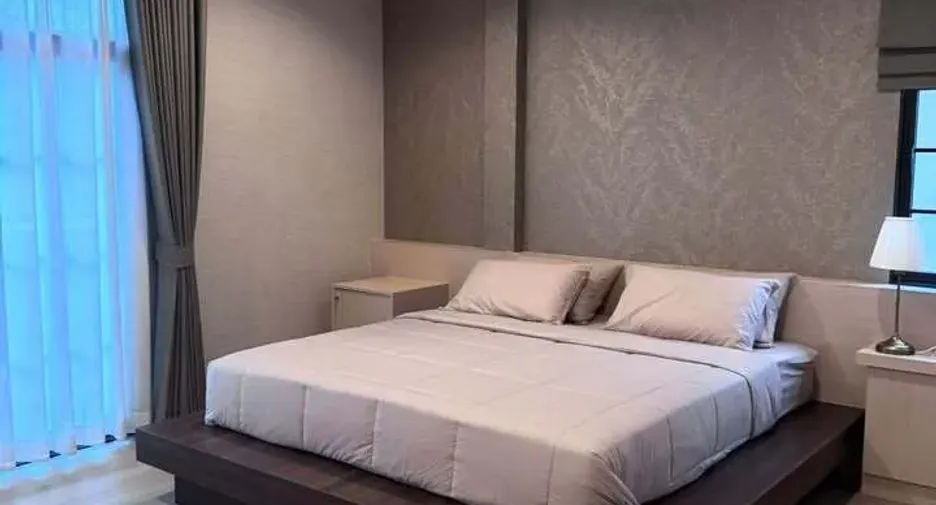 Casa en venta y en alquiler de 3 habitaciones en Bang Bua Thong, Nonthaburi