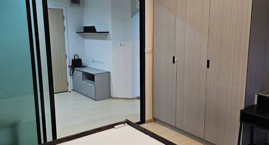 Продажа 1 кровать кондо в Хуаи Кхщанг, Бангкок