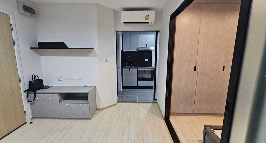 Продажа 1 кровать кондо в Хуаи Кхщанг, Бангкок