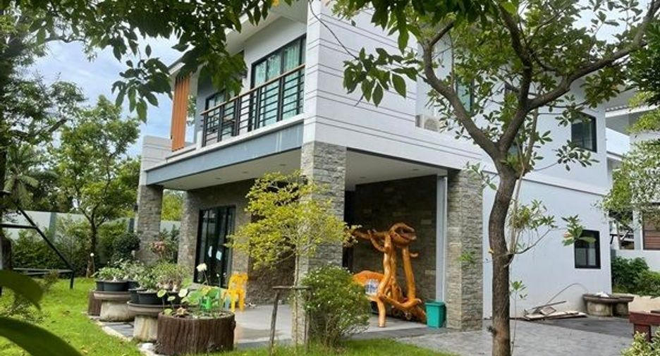 À vendre 4 chambres maison à Mueang Chumphon, Chumphon