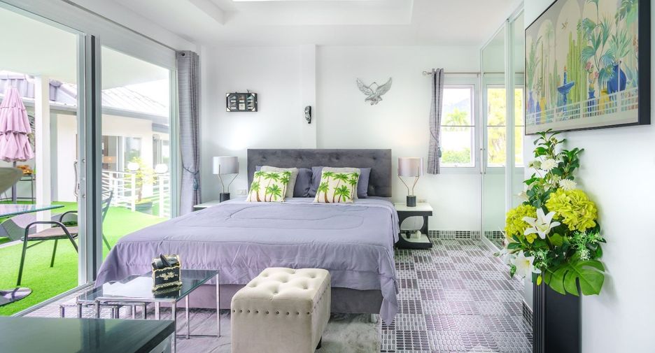 Villa en alquiler de 5 habitaciones en Mueang Phuket, Phuket