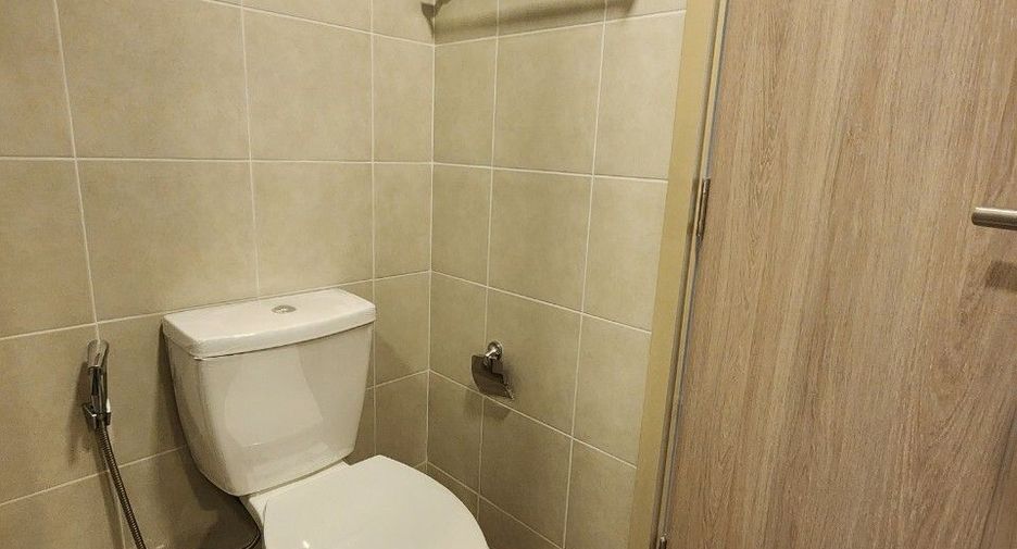 For rent studio condo in Khlong Luang, Pathum Thani