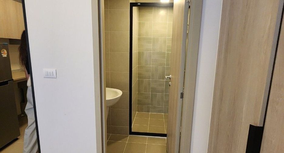 For rent studio condo in Khlong Luang, Pathum Thani