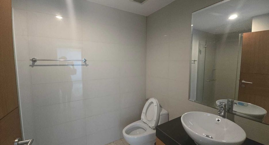 For sale 1 bed condo in Yan Nawa, Bangkok