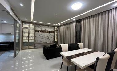 For sale 2 ベッドルーム condo in Sathon, Bangkok