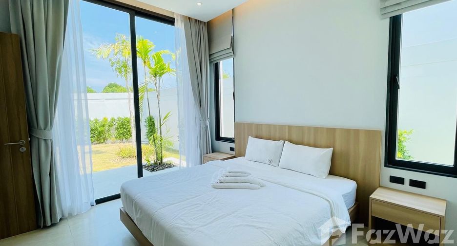 For rent 5 bedrooms villa in Mueang Phuket, Phuket