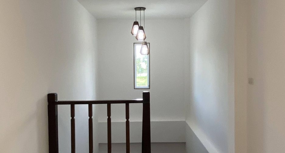 For sale 3 bedrooms house in Nakhon Chai Si, Nakhon Pathom