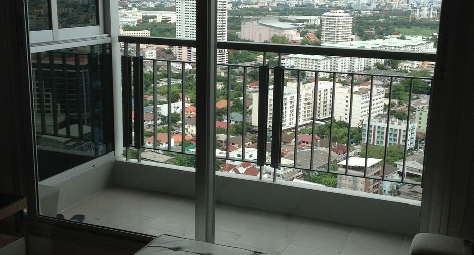Wohnung zum Kauf mit 1 Zimmer in Huai Khwang, Bangkok