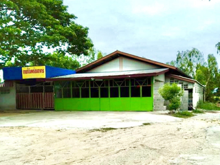 À vendre 2 chambres maison à Lat Yao, Nakhon Sawan