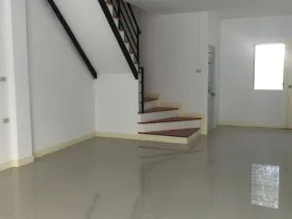 For sale 4 bedrooms townhouse in Thanyaburi, Pathum Thani