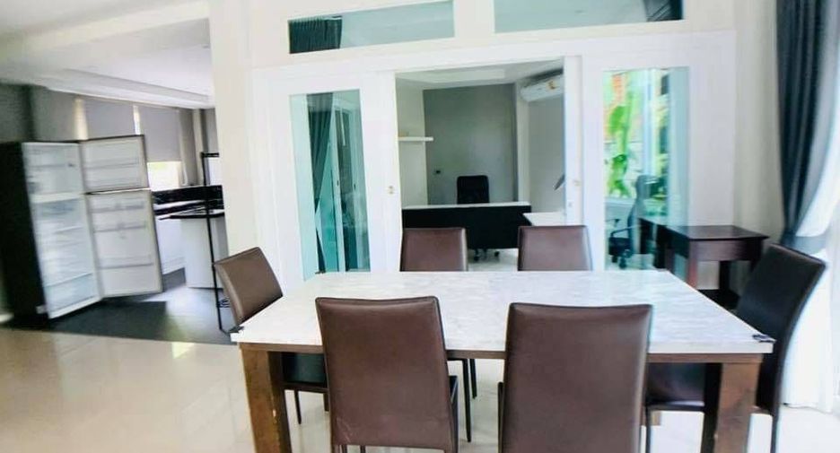 For rent 3 bedrooms house in Mueang Phuket, Phuket