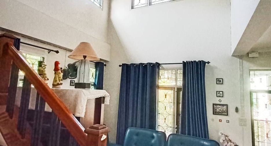 For sale 4 bedrooms house in Mueang Samut Sakhon, Samut Sakhon