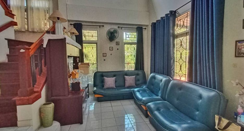 For sale 4 bedrooms house in Mueang Samut Sakhon, Samut Sakhon