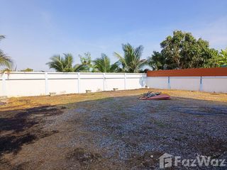 Haus zum Kauf mit 4 Zimmer in Ban Phaeo, Samut Sakhon