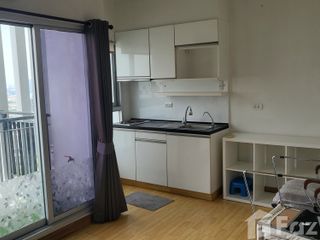For sale 1 bed condo in Thon Buri, Bangkok