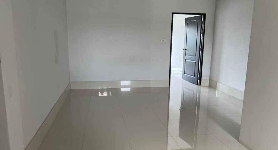 出售 2 卧室 商业空间 在 Nakhon Chai Si, Nakhon Pathom