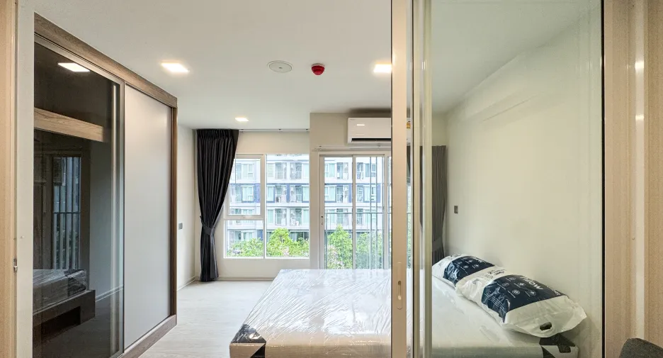 For sale and for rent 1 bed condo in Khlong Luang, Pathum Thani