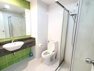 Продажа студия кондо в Пхра Кханонг, Бангкок
