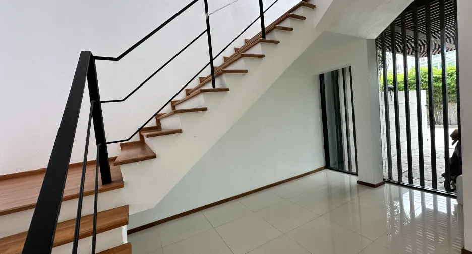 For rent 3 bedrooms villa in Mueang Phuket, Phuket