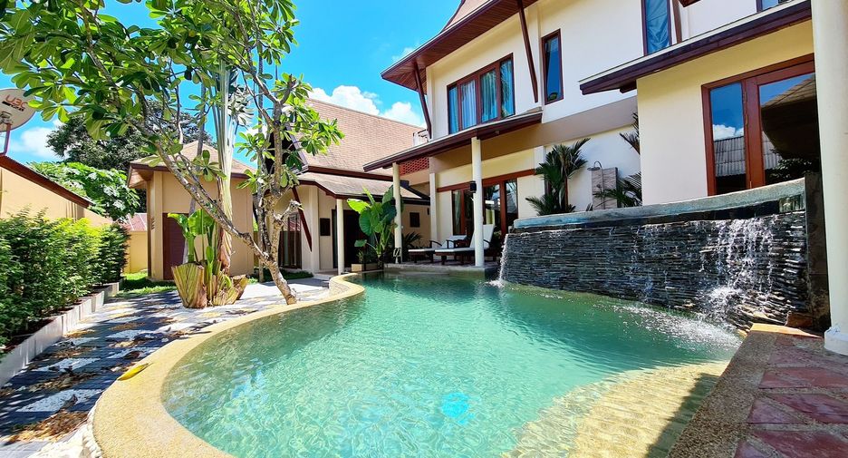 À louer 3 chambres villa à Mueang Phuket, Phuket