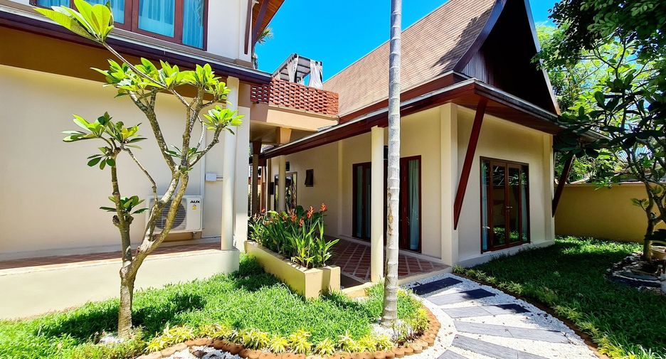 À louer 3 chambres villa à Mueang Phuket, Phuket