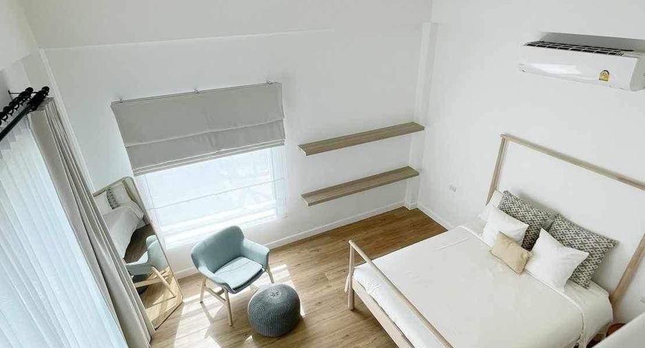 Casa en alquiler de 3 habitaciones en Mueang Phuket, Phuket