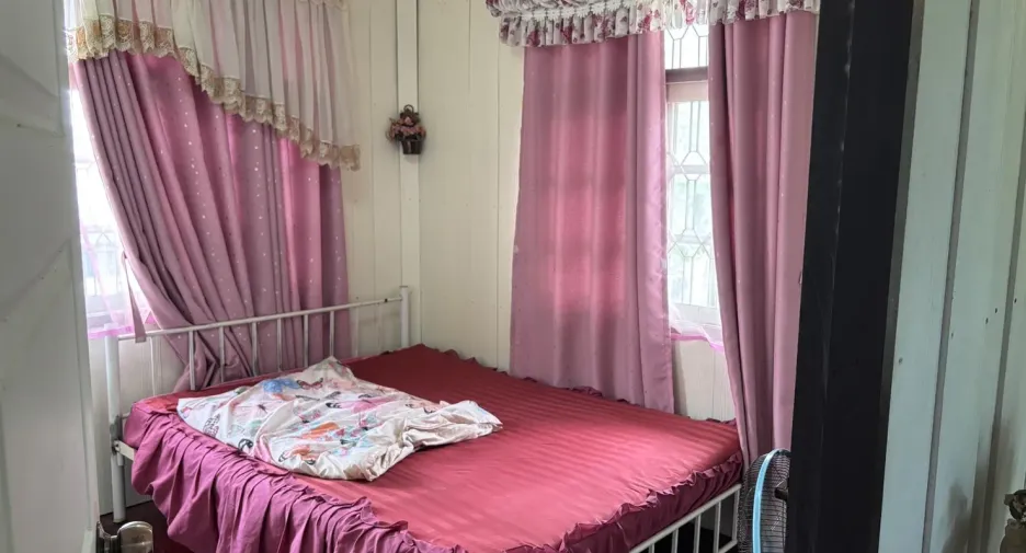 For sale 10 bedrooms house in Mueang Trat, Trat