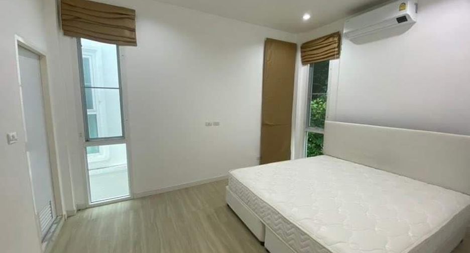 For rent 4 bedrooms house in Mueang Phuket, Phuket