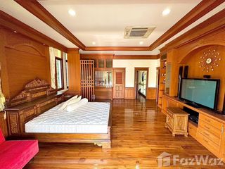 For sale 5 bedrooms house in Mueang Chiang Rai, Chiang Rai