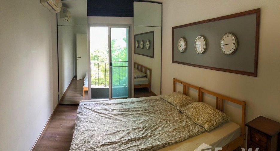 For sale 2 bedrooms condo in Khlong Toei, Bangkok