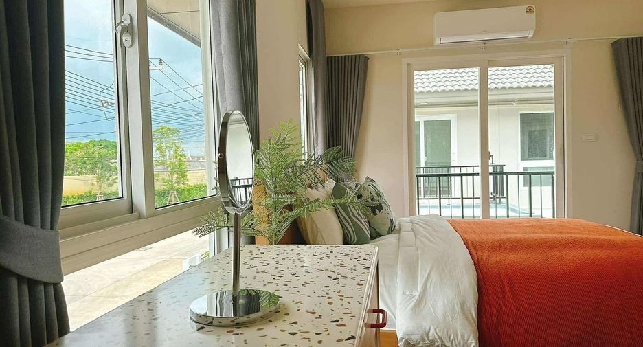 For rent 4 bedrooms house in Mueang Phuket, Phuket