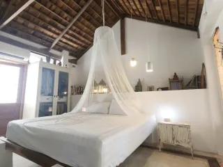 For rent 4 bedrooms villa in Mueang Phuket, Phuket