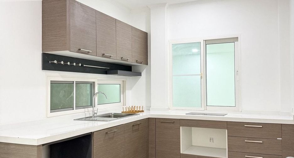 ขาย 4 ห้องนอน บ้านเดี่ยว ใน เมืองภูเก็ต, ภูเก็ต