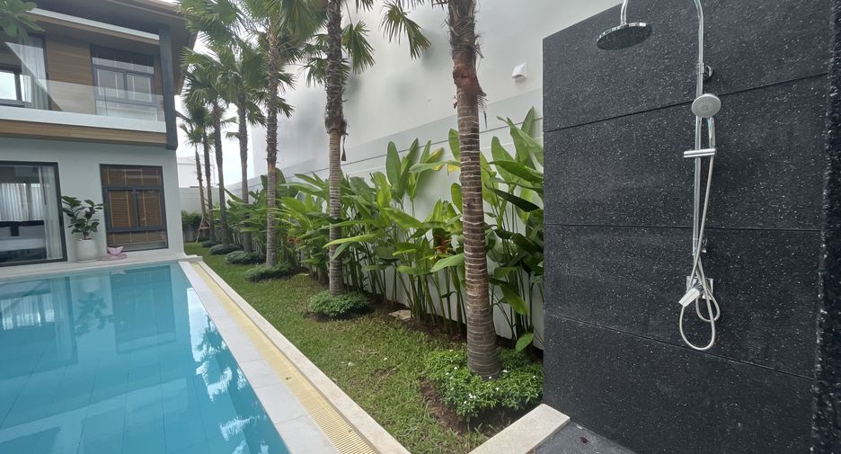 For rent 6 bedrooms villa in Mueang Phuket, Phuket