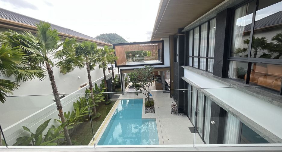 For rent 6 bedrooms villa in Mueang Phuket, Phuket