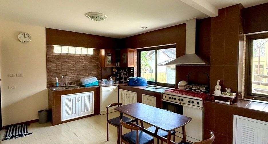 Haus zur Miete mit 4 Zimmer in Thalang, Phuket