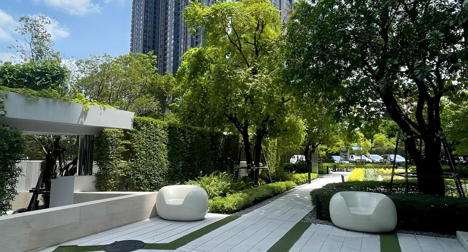 For sale 1 bed condo in Chatuchak, Bangkok