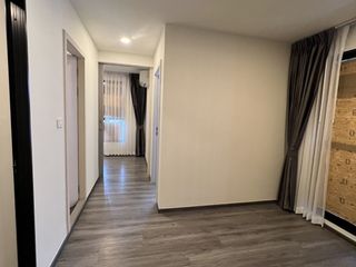 Condo en venta de 2 habitaciones en Phra Khanong, Bangkok