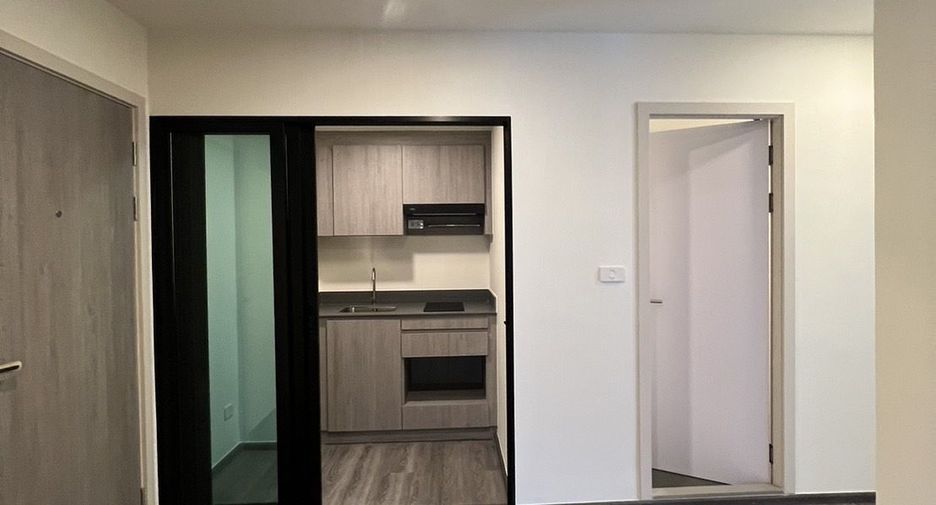 For sale 2 bedrooms condo in Phra Khanong, Bangkok