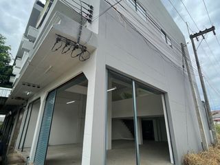 For sale 3 bedrooms townhouse in Mueang Nakhon Ratchasima, Nakhon Ratchasima