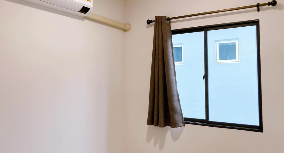 Casa en alquiler de 3 habitaciones en Khlong Luang, Pathum Thani