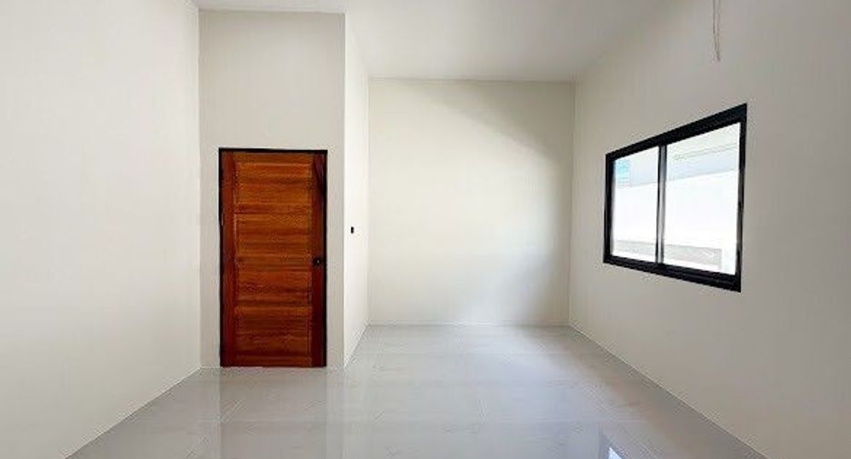 For sale 3 bedrooms house in Mueang Phuket, Phuket