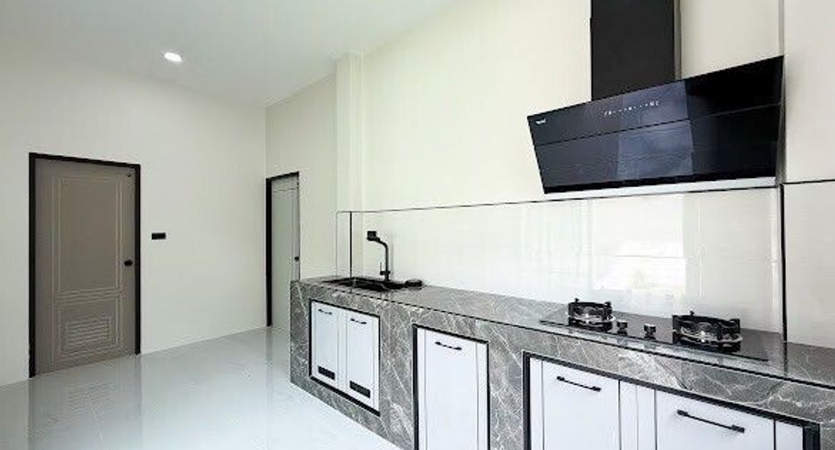 For sale 3 bedrooms house in Mueang Phuket, Phuket