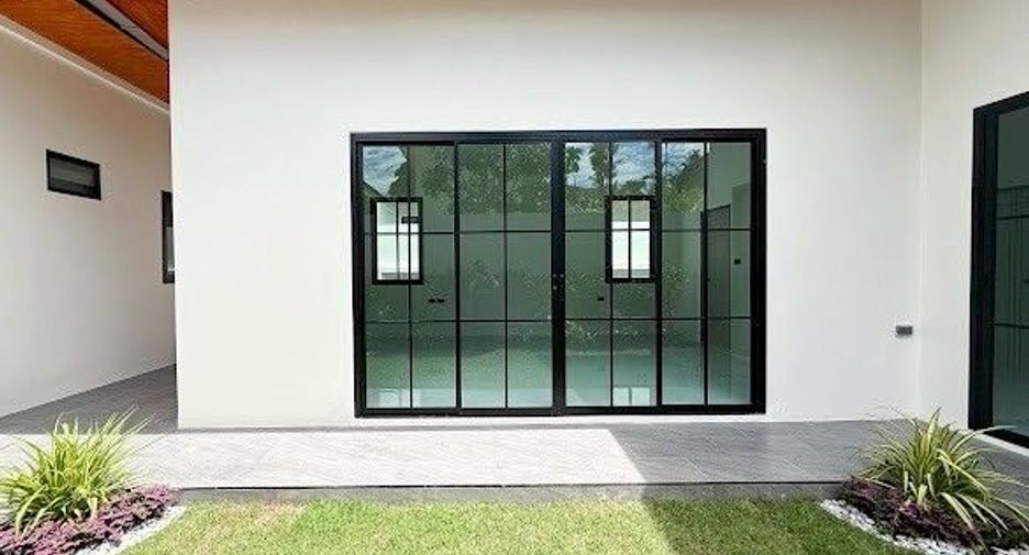 For sale 3 bedrooms house in Mueang Phuket, Phuket