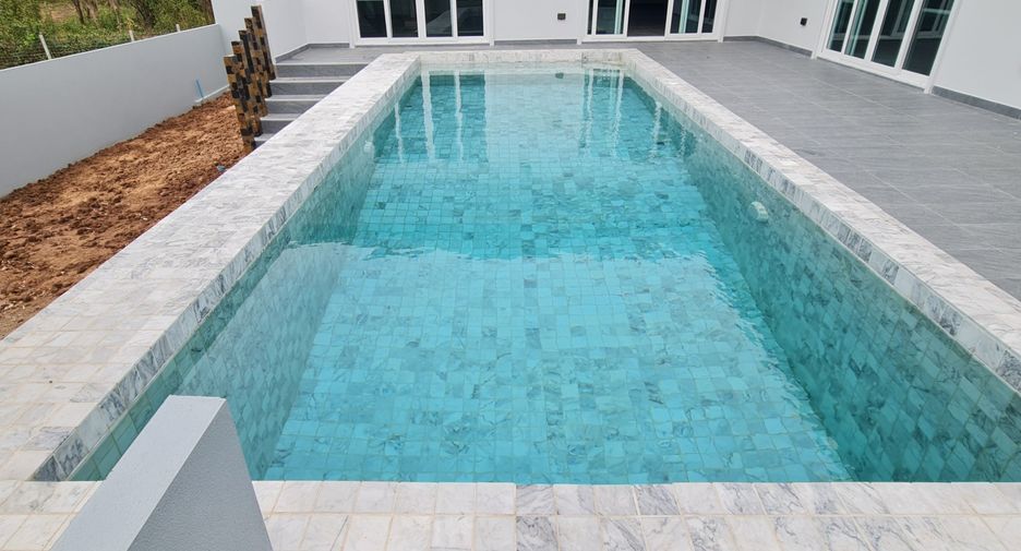 For sale 3 bedrooms villa in Mueang Chiang Rai, Chiang Rai