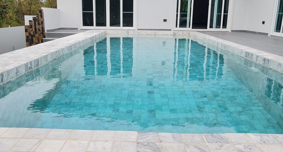 For sale 3 bedrooms villa in Mueang Chiang Rai, Chiang Rai